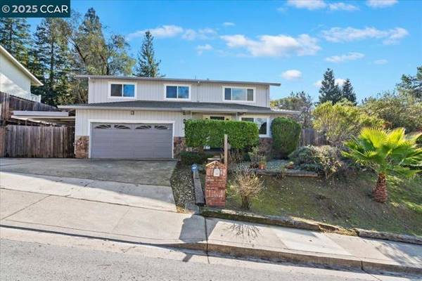 207 Midway Dr, Martinez, CA 94553