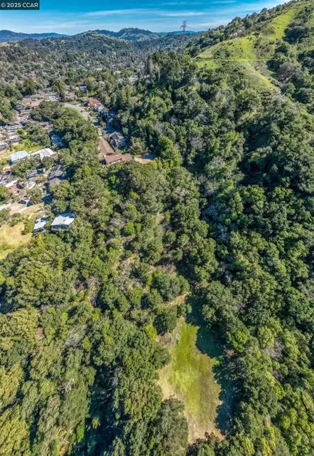 Orinda, CA 94563,0 Spring Rd