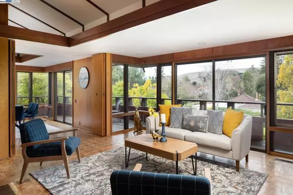 866 Tolman Dr, Stanford, CA