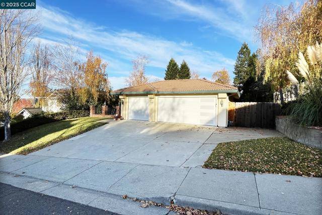 Richmond, CA 94803,5472 Country View Dr