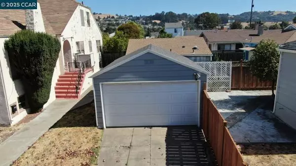 Oakland, CA 94603,2351 106Th Ave