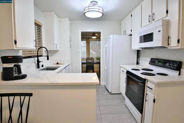 Oakland, CA 94610,389 Belmont St