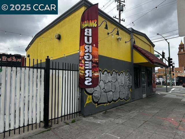 Oakland, CA 94621,5901 International Blvd