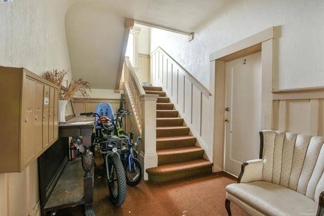 Oakland, CA 94610,350 Adams St