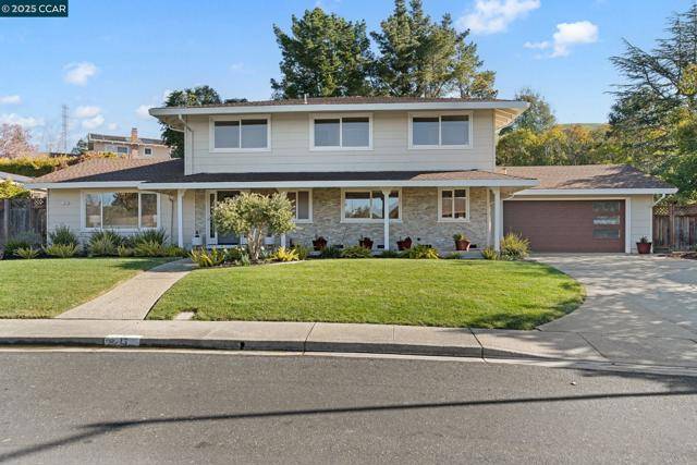 Moraga, CA 94556,13 Inverleith Ter