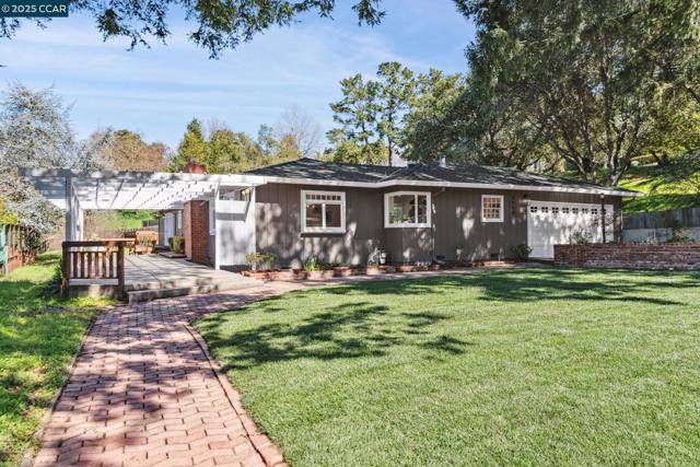 3468 Hamlin Rd, Lafayette, CA 94549