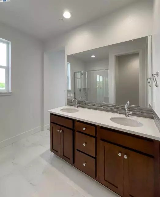 Napa, CA 94558,117 Compass Drive