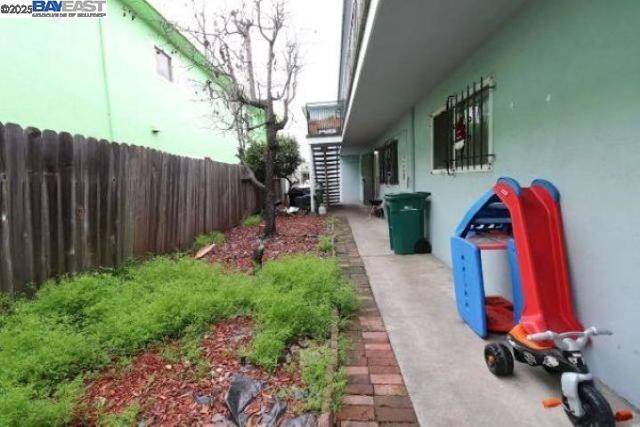 Oakland, CA 94601,2311 35Th Ave