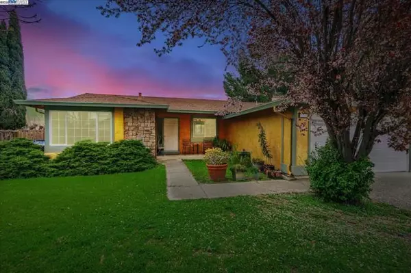 2235 Carmel Ct., Pittsburg, CA 94565