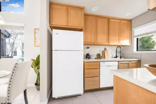 Pleasant Hill, CA 94523,99 Cleaveland Rd