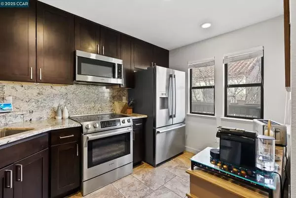 Walnut Creek, CA 94595,1233 South Villa Way