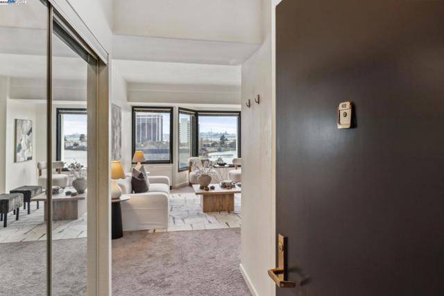 Emeryville, CA 94608,6363 Christie Ave