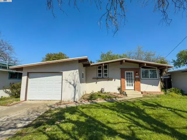 Livermore, CA 94551,1384 Sunset Dr