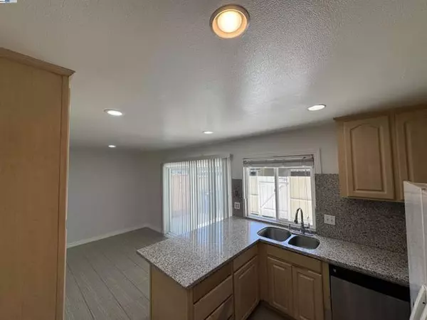 Fremont, CA 94555,34512 Nantucket Cmn