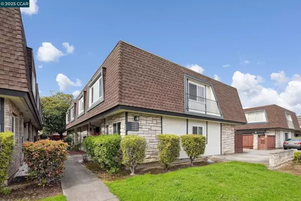 14295 Doolittle Dr, San Leandro, CA 94577