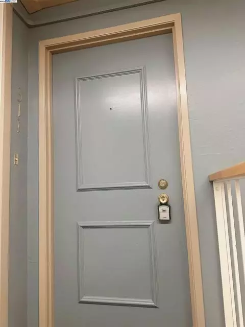 450 North Civic Dr, Walnut Creek, CA 94596