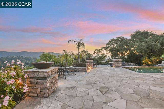 Alamo, CA 94507,170 Tracy Ln