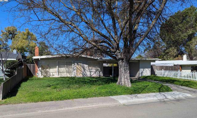 Stockton, CA 95207,2217 Porter Way