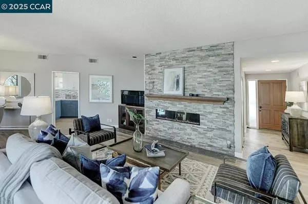 Walnut Creek, CA 94595,3711 Terra Granada Dr
