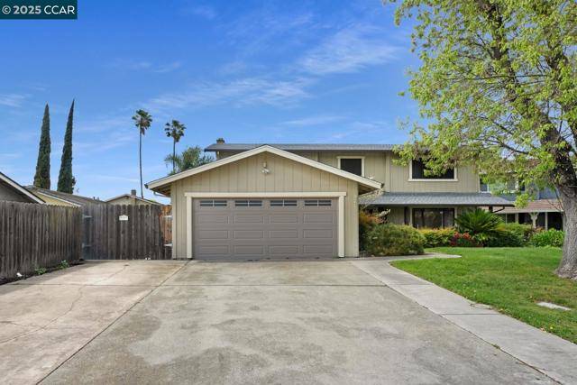Stockton, CA 95209,8715 Eastwood Ct