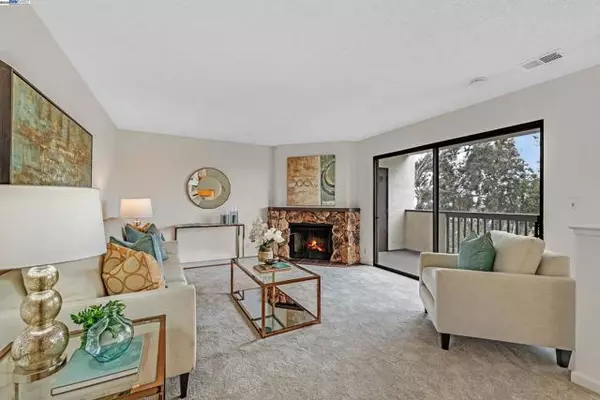 21109 Gary Dr, Hayward, CA 94546