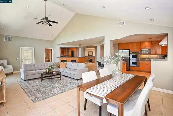 Pleasant Hill, CA 94523,65 Dawn Dr