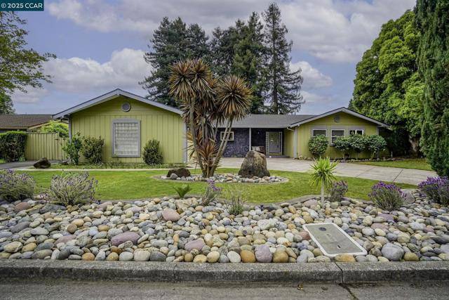 507 Cavalier Court,  Fairfield,  CA 94534