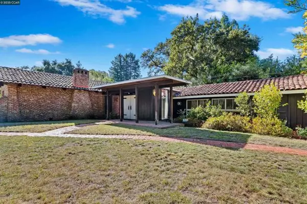 Walnut Creek, CA 94595,2339 Tice Valley Blvd