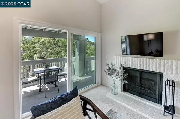 Walnut Creek, CA 94595,2638 Saklan Indian Dr