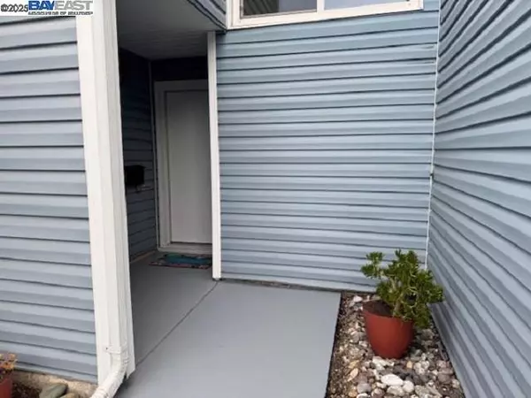 Livermore, CA 94551,1016 Glenn Cmn