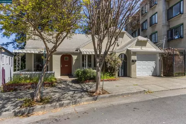 Oakland, CA 94610,3747 Park Boulevard Way