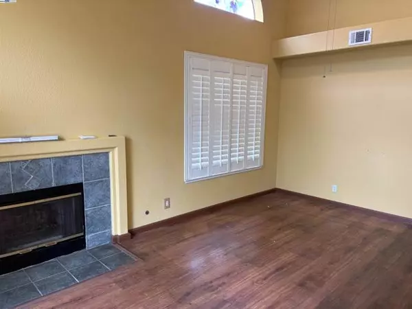 Hayward, CA 94544,24909 Avocado Ct