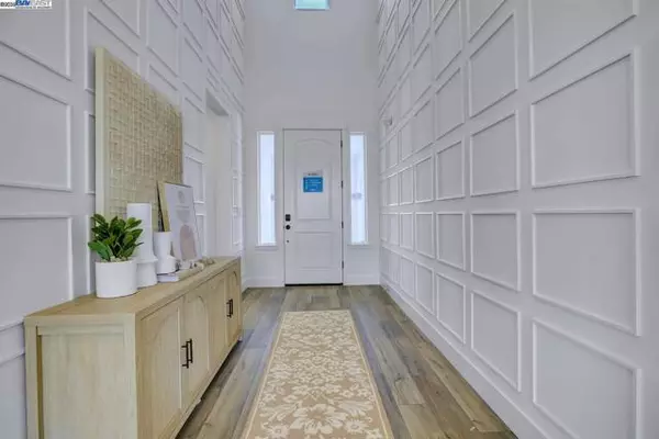 Mountain House, CA 95391,327 West Calabria Drive