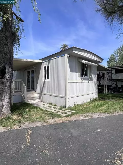 Bethel Island, CA,3505 Gateway