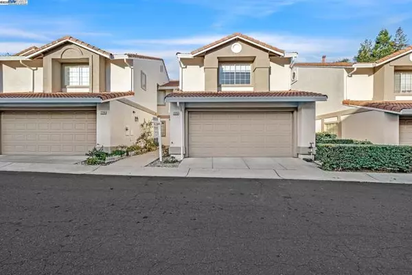 226 Portola Dr,  Danville,  CA 94506