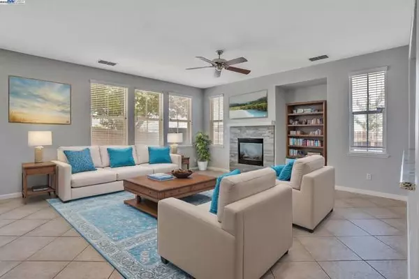 Elk Grove, CA 95757,10272 Beckley Way
