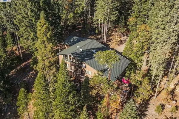 Trinity Center, CA 96091,851 Mountain Aire Lane