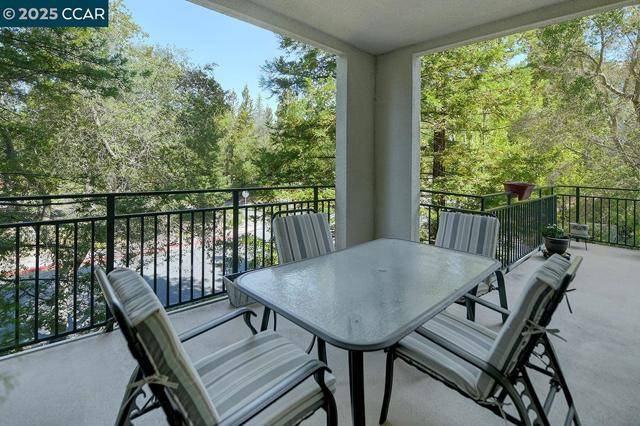 Walnut Creek, CA 94595,5910 Horsemans Canyon Dr