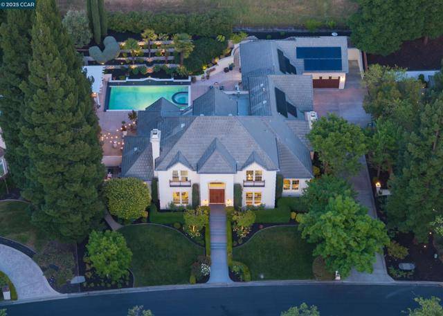 5427 Blackhawk Dr, Danville, CA 94506