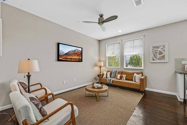Livermore, CA 94551,3997 Portola Cmn