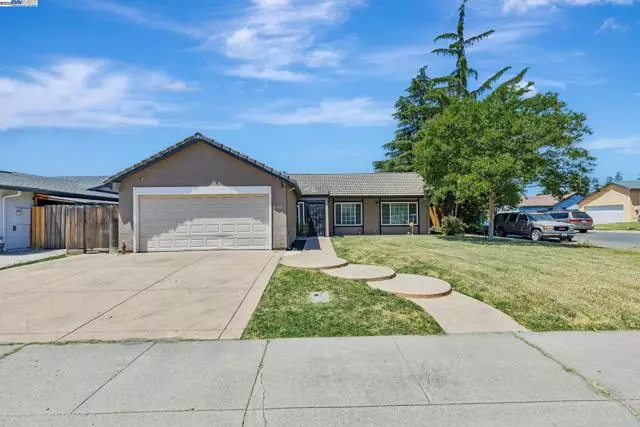 Stockton, CA 95210,8153 Moulin Ct