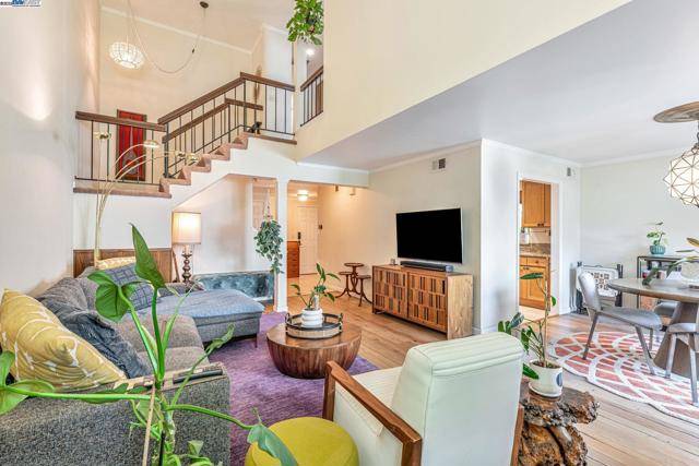 San Leandro, CA 94577,14378 Outrigger Dr