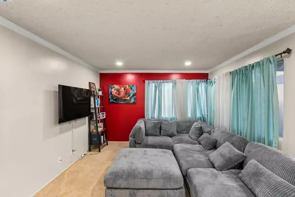 Vallejo, CA,355 Parkview Terrace