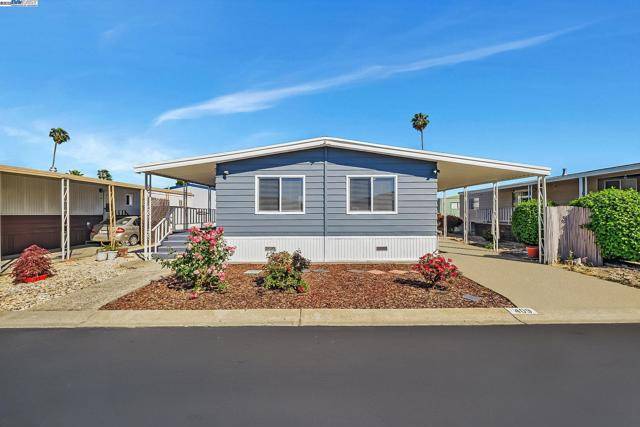 Union City, CA 94587,409 Fiji Circle
