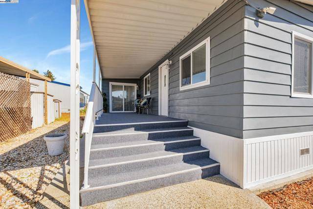 Union City, CA 94587,409 Fiji Circle
