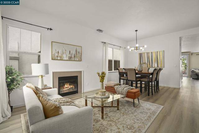 Hercules, CA 94547,1162 Waverly Cir