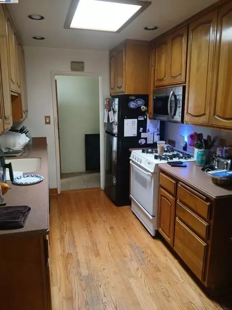 San Lorenzo, CA 94580,1781 Via Rancho