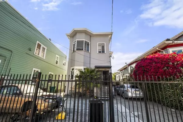 3411 Adeline St, Oakland, CA 94608