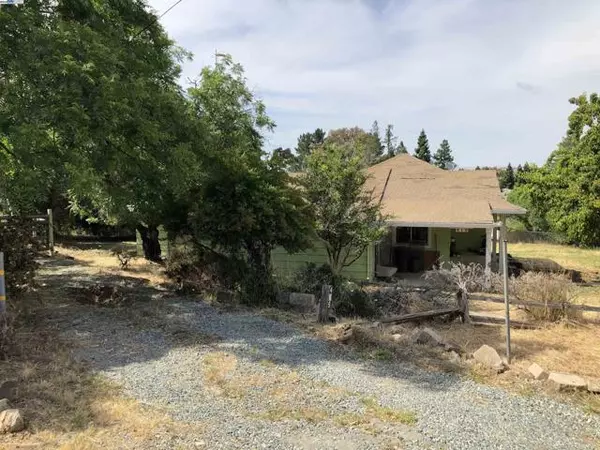 419 Las Lomas Way, Walnut Creek, CA 94598