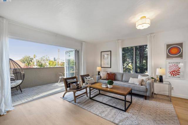 2106 Otis Dr, Alameda, CA 94501